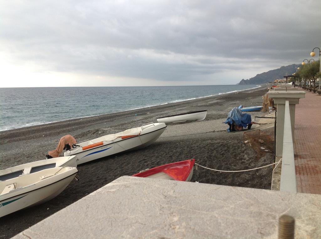 Pensione S. Antonio Ristorante Silvia Furci Siculo Εξωτερικό φωτογραφία