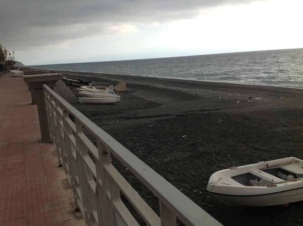 Pensione S. Antonio Ristorante Silvia Furci Siculo Εξωτερικό φωτογραφία