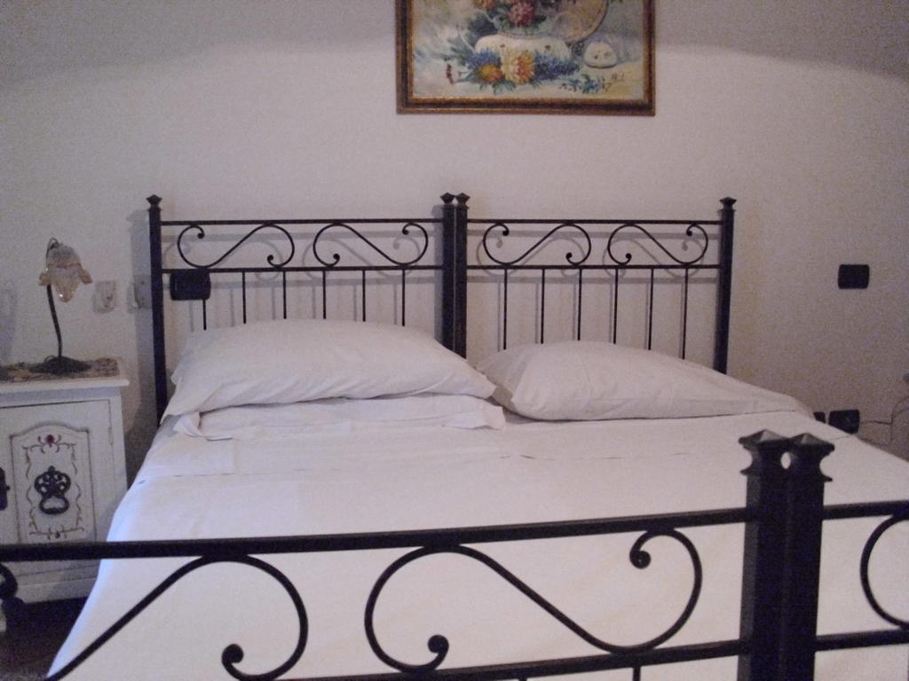 Pensione S. Antonio Ristorante Silvia Furci Siculo Δωμάτιο φωτογραφία