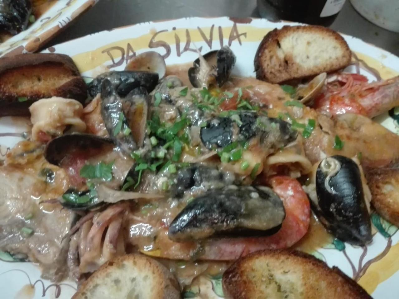 Pensione S. Antonio Ristorante Silvia Furci Siculo Εξωτερικό φωτογραφία