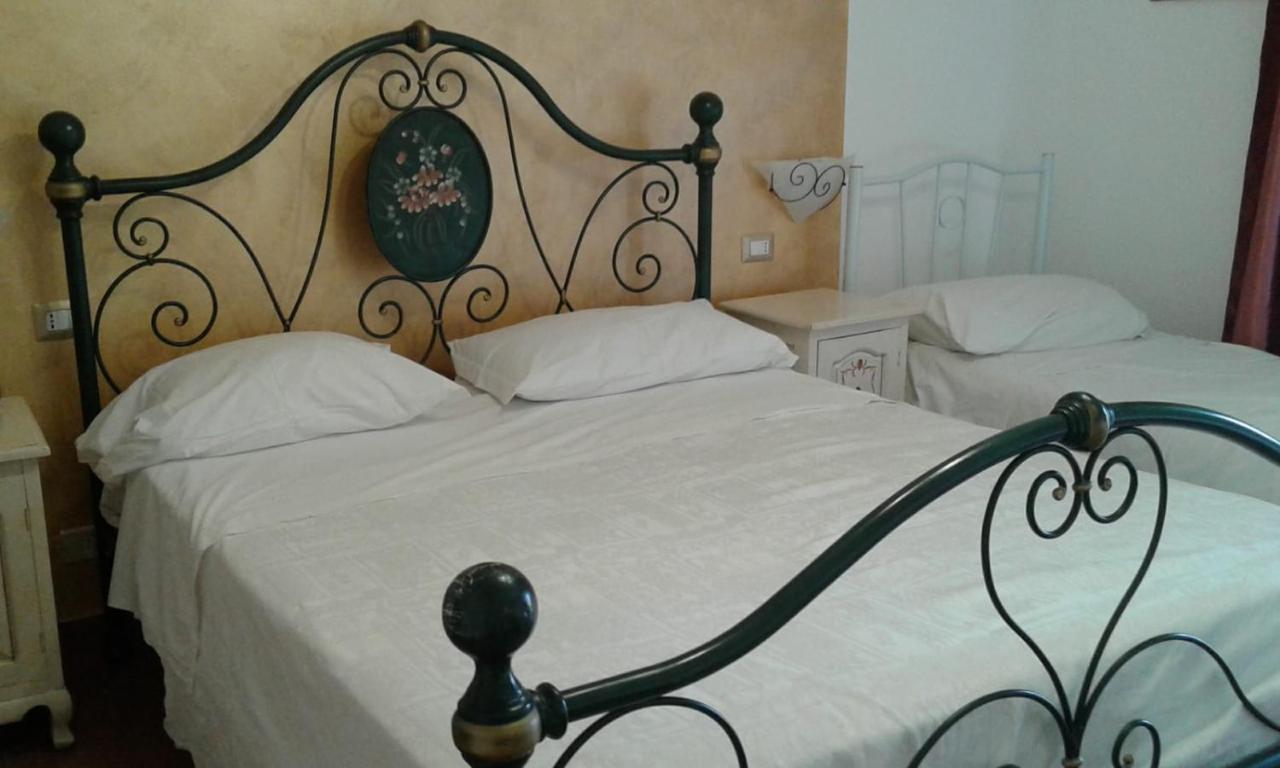 Pensione S. Antonio Ristorante Silvia Furci Siculo Εξωτερικό φωτογραφία