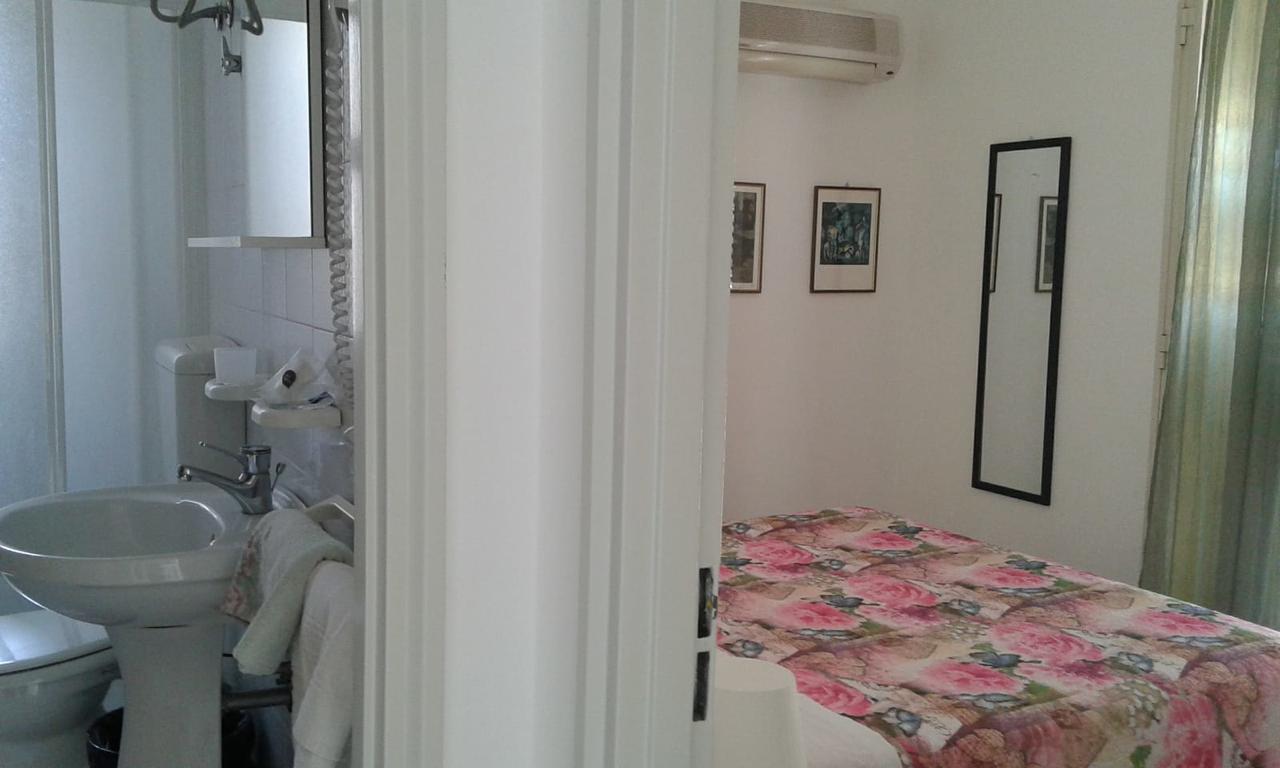 Pensione S. Antonio Ristorante Silvia Furci Siculo Εξωτερικό φωτογραφία